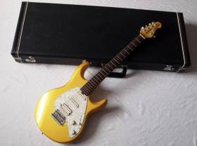 MusicMan Silhouette Special